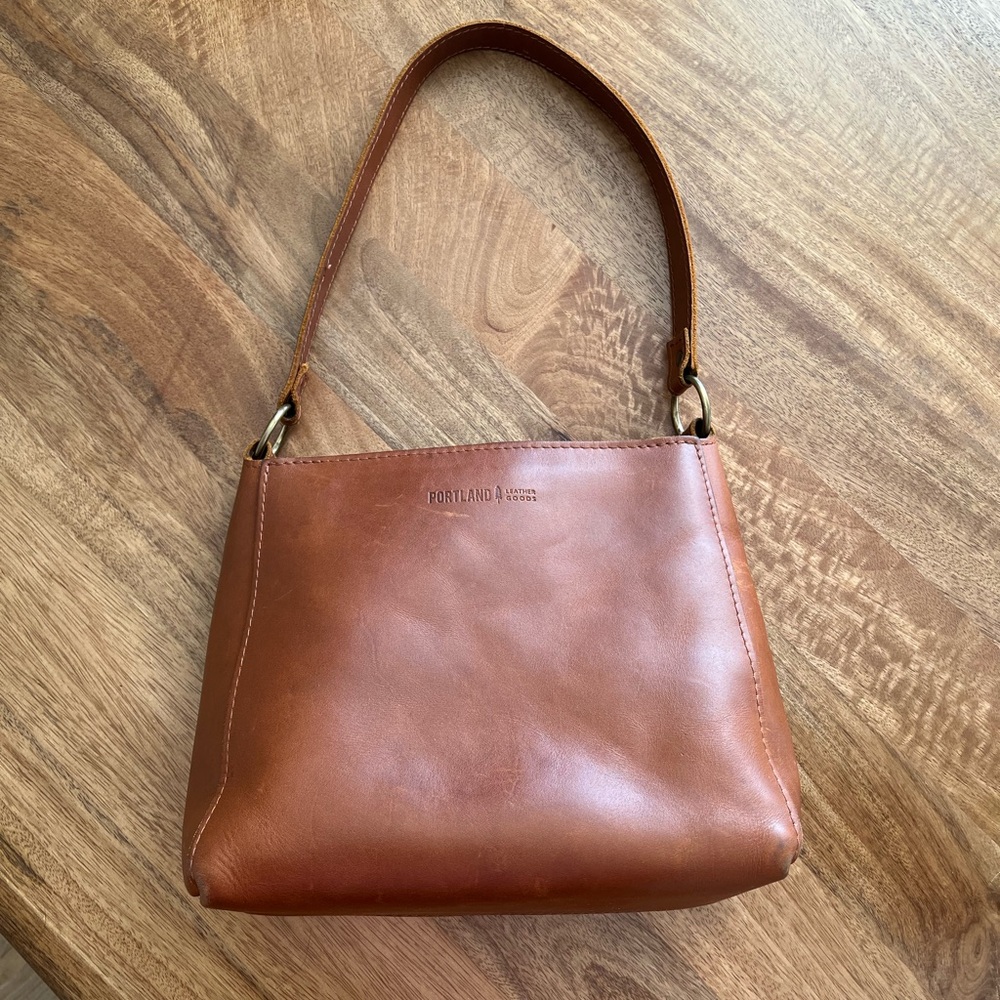 Portland Leather Shoulder Bag